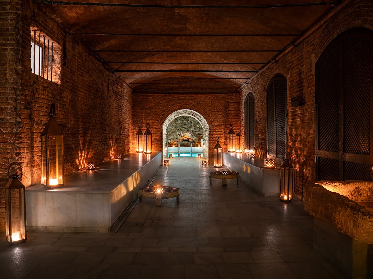 AIRE Ancient Baths Barcelona