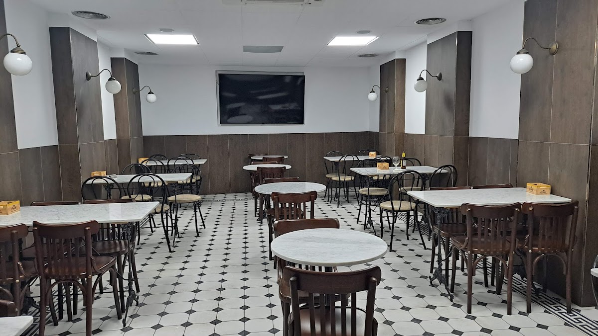 Foto 4 de Bar Versalles
