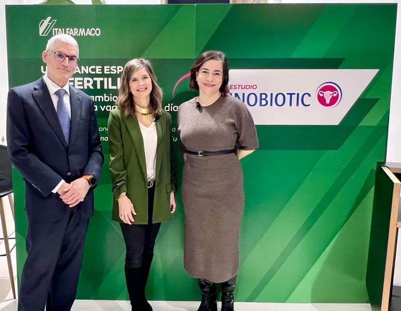 Dr.Carlos Badiola, Dra. Julia Ramos y Dra. Ana Gaitero